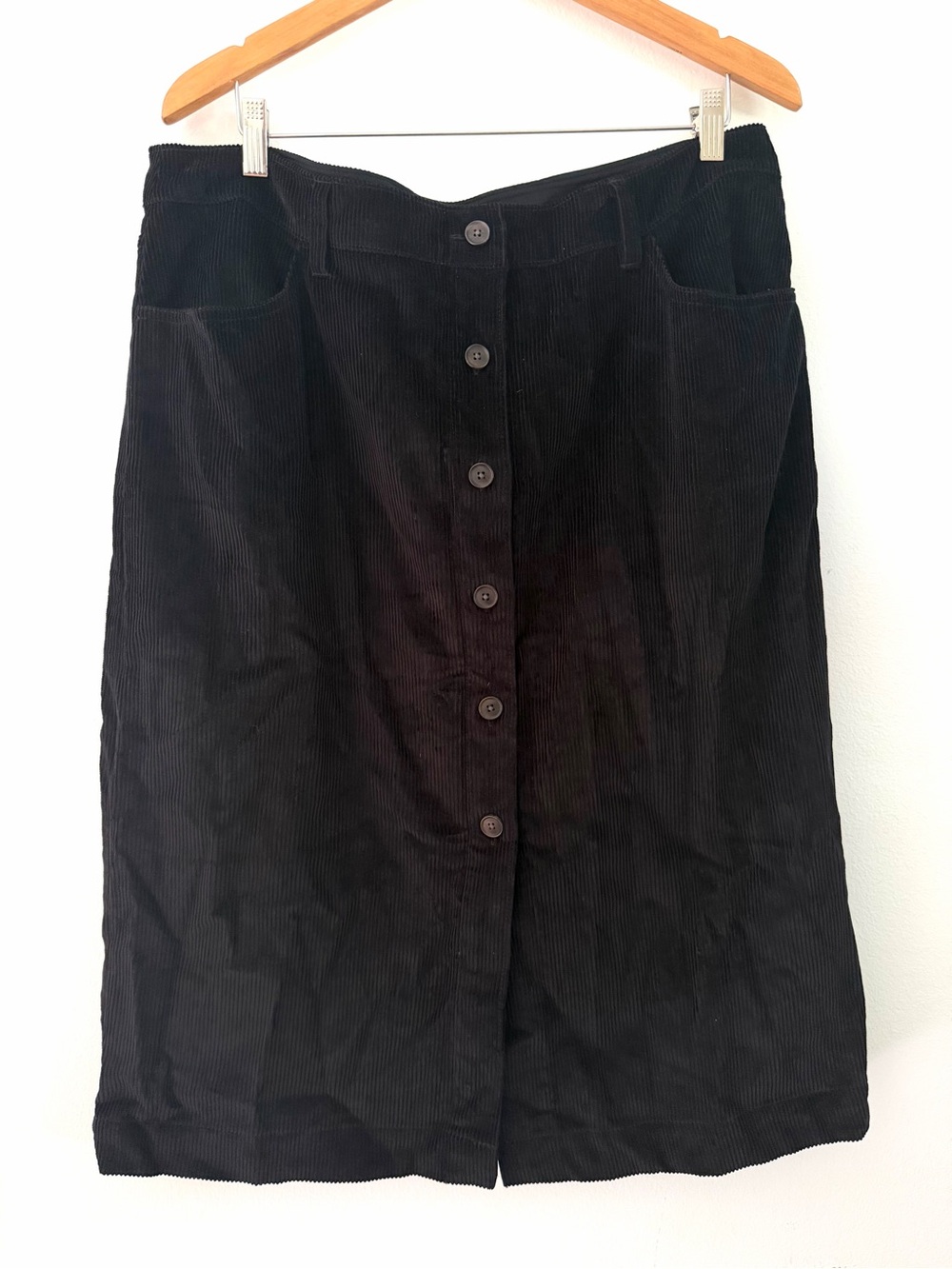 GAP Skirt Corduroy Midi Length 100% Cotton Black Button Front Women's Size 18
